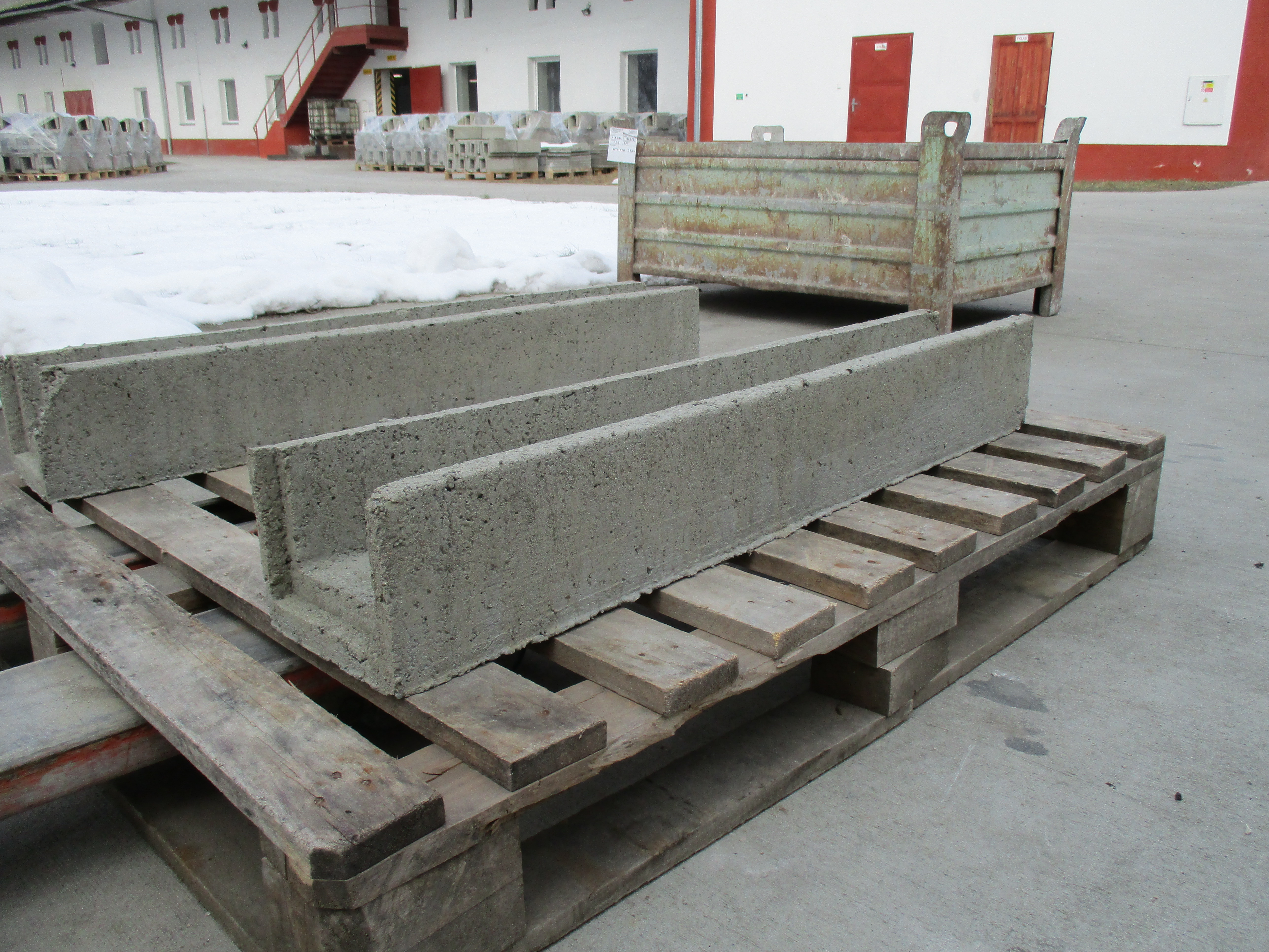 Nové výrobky v roce 2019 - kabelové žlaby TK 1 délky 1 metr